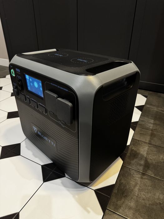 Продам Bluetti AC200P