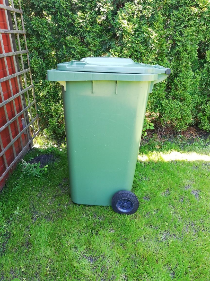 Kosz, pojemnik 240 litrow
