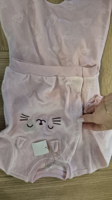 Piękny dres bluza spodnie dla dziewczynki welurowy Nowy Cool Club ro