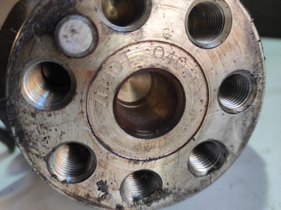 Коленвал колінвал ниссан террано 3.0 nissan ZD30