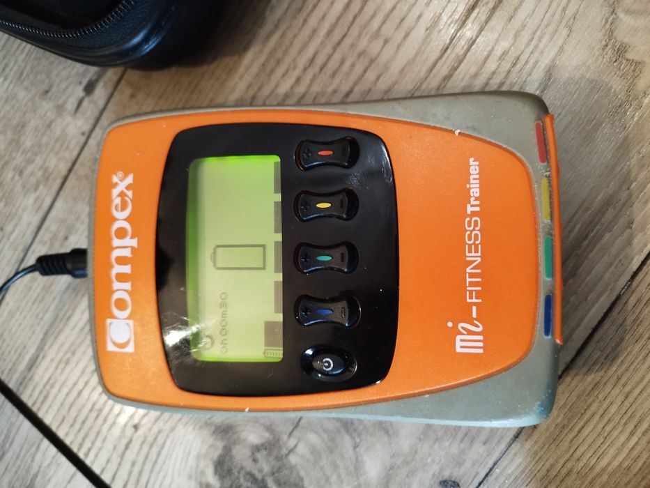 Compex elektrostymulator