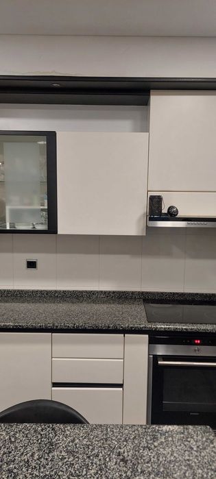 Cozinha usada em Muito Bom Estado