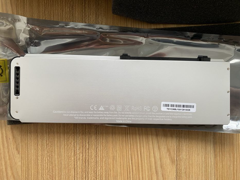 Акамулятор до ноутбука