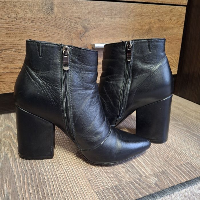 Черевики чоботи сапожки ботінки демі розмір 39