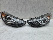 Lampa Lampy Hyundai i30 II 12-17 Europa Komplet 2 szt Nie klejone Oryg