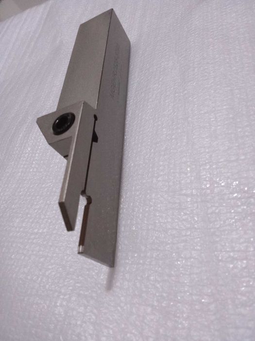 Suporte de pastilhas de corte alongado para torno