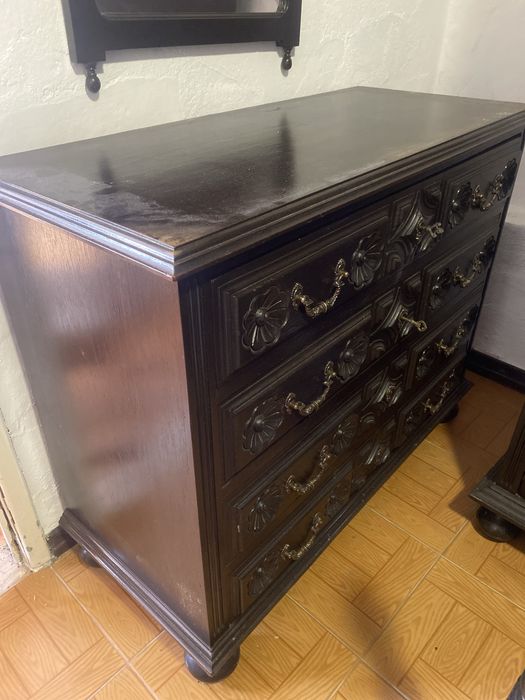 Móvel e Espelho de apoio antigo, Antiguidades, Mobilia, Aparador