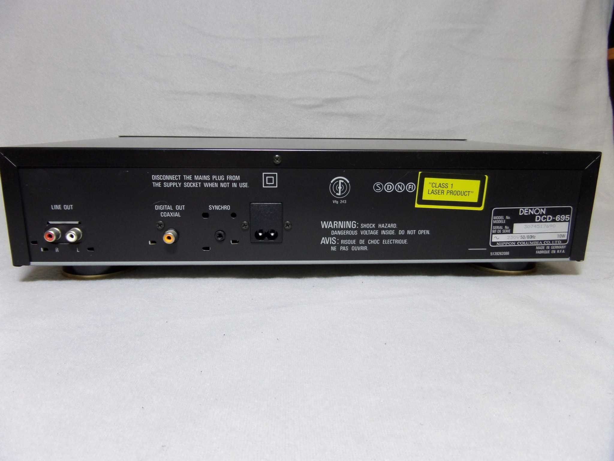 Проигрыватель компакт дисков Denon DCD-695 с ЦАП PCM61.