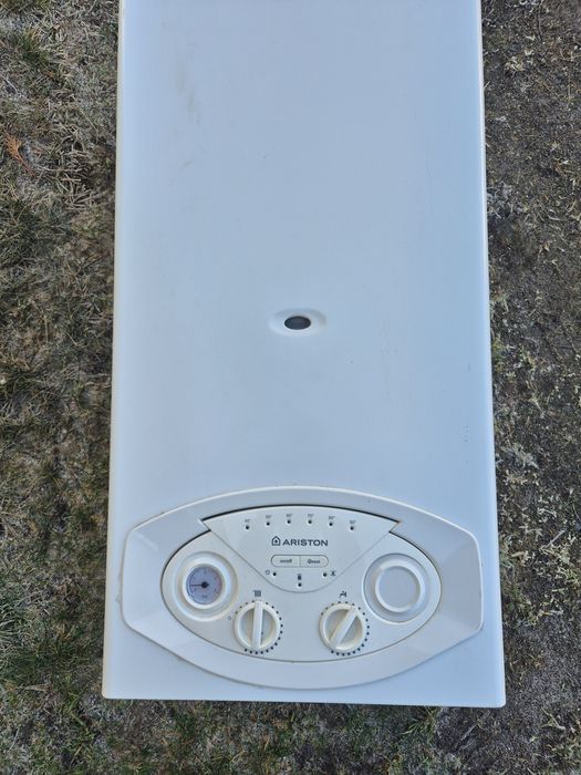 Ariston 24FF Turbo 24kw.