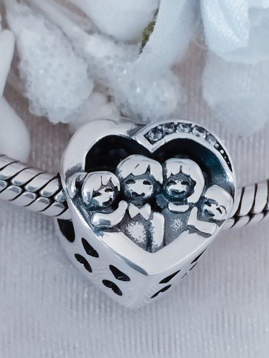 Serce  charm's rodzina s 9 2 5