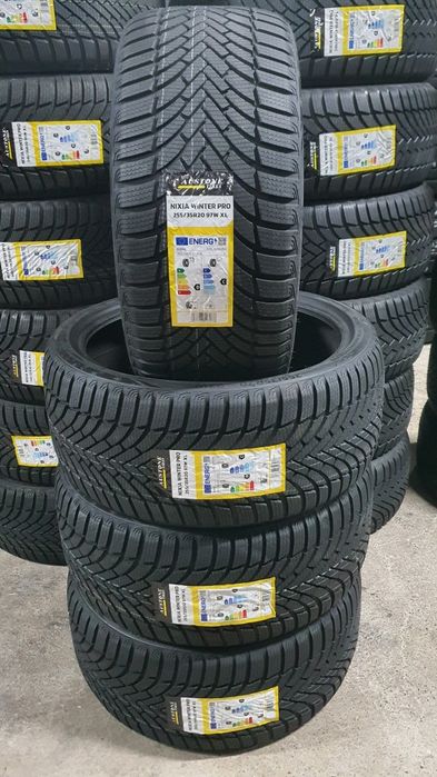 255/35 R20 Sprzedam nowe opony zimowe Austone ! Zapraszam