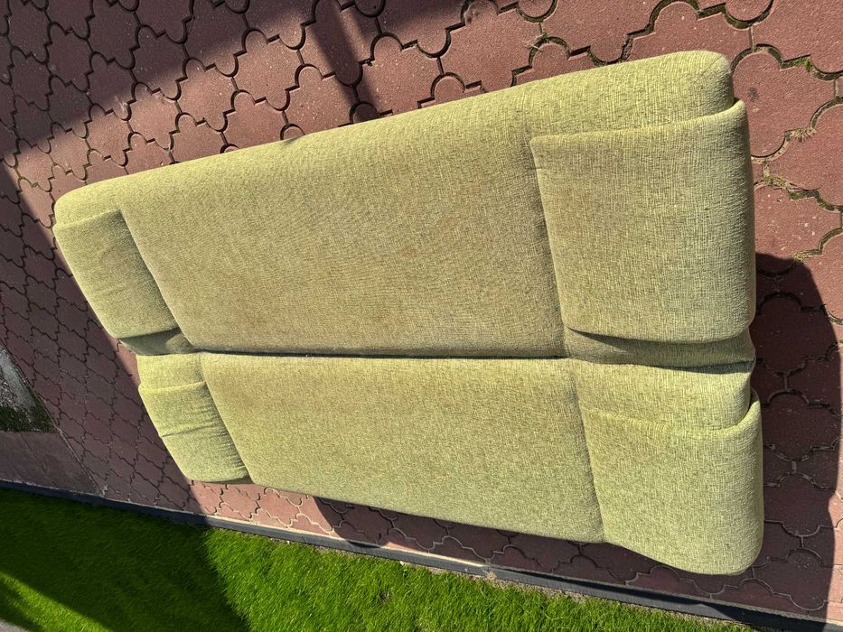 wypoczynek kanapa rozkładana sofa łózko wersalka tapczan spanie