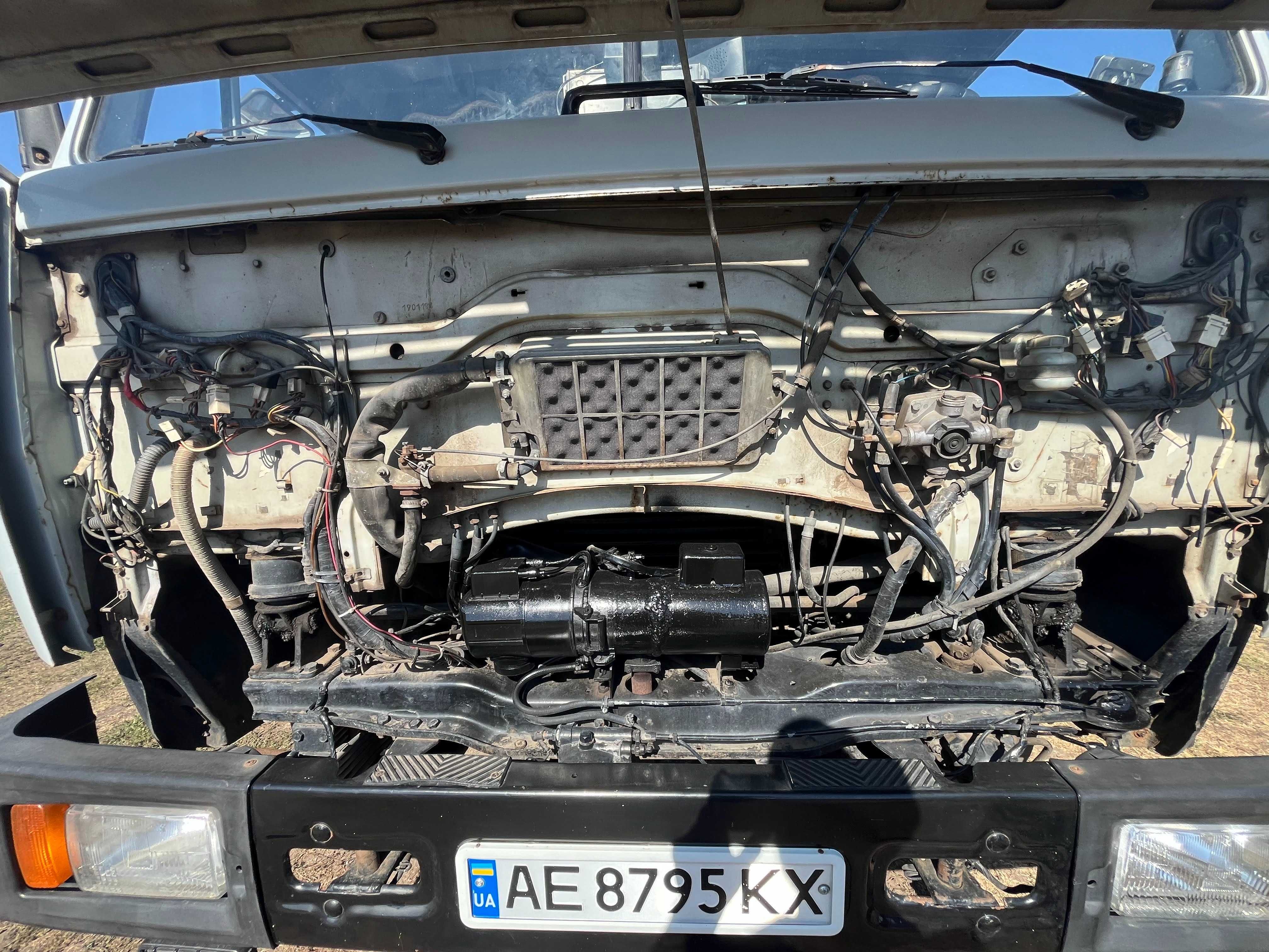 Камаз 53215 260 к.с. 2004р + причіп Нефаз 8332 2007р