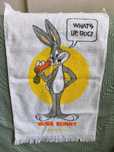 Ręcznik z motywem Bugs Bunny – kultowy wzór Looney Tunes