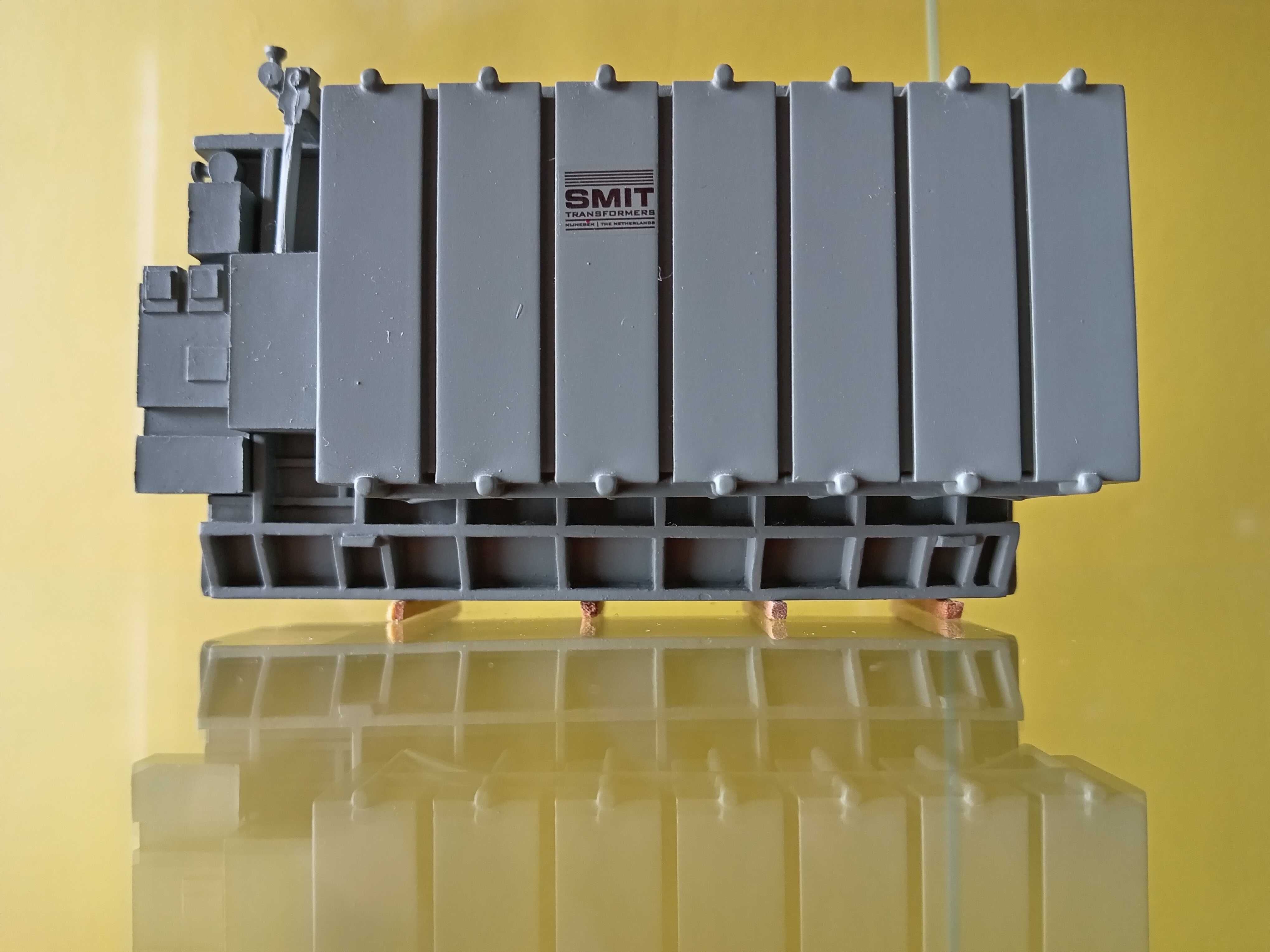Model WSI 1:50 Transformator SMIT - Specjalny ŁADUNEK Ponadnormatywny