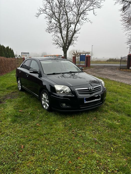 Toyota Avensis 2.2 D4D 2007 W pełni sprawna Xenon
