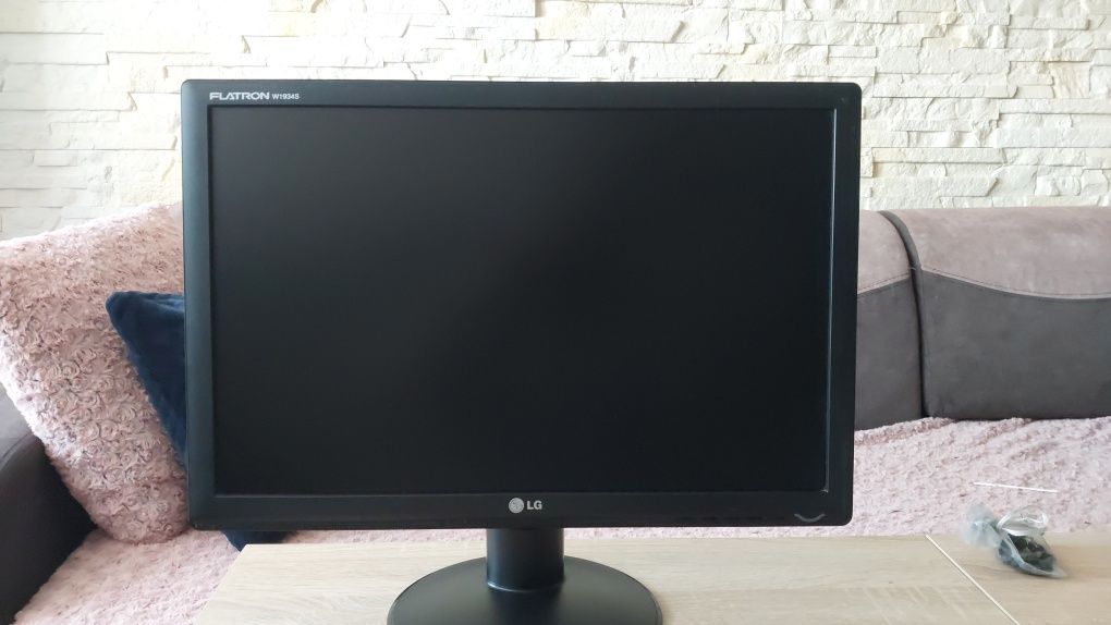 Monitor LG Flatron 19'