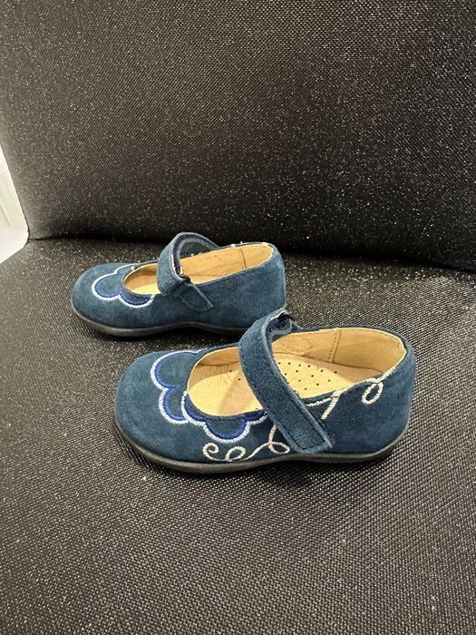 Sapatos Azuis Novos Tapadinha Nº 20