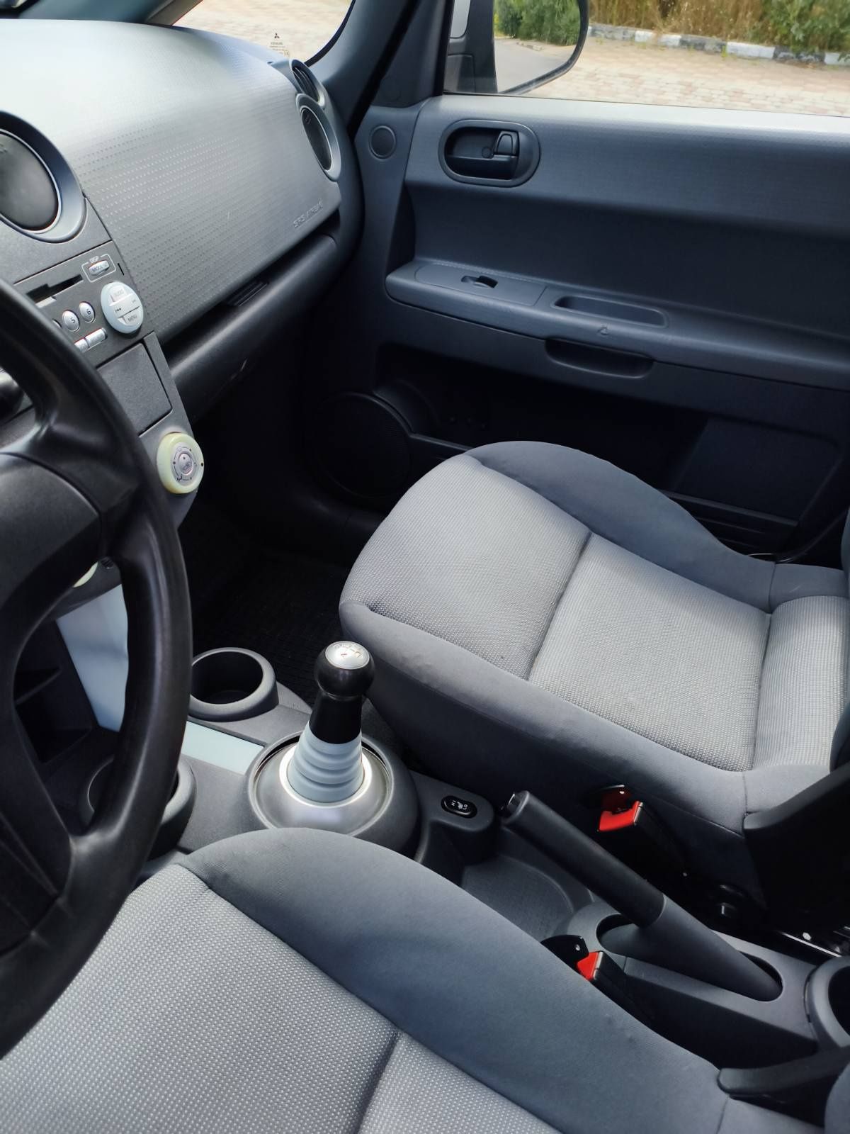 Mitsubishi colt Акпп