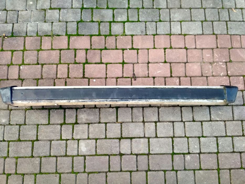 Задній бампер на ниву нива 2121 21213 21214 2131 у зборі з трубами б/у