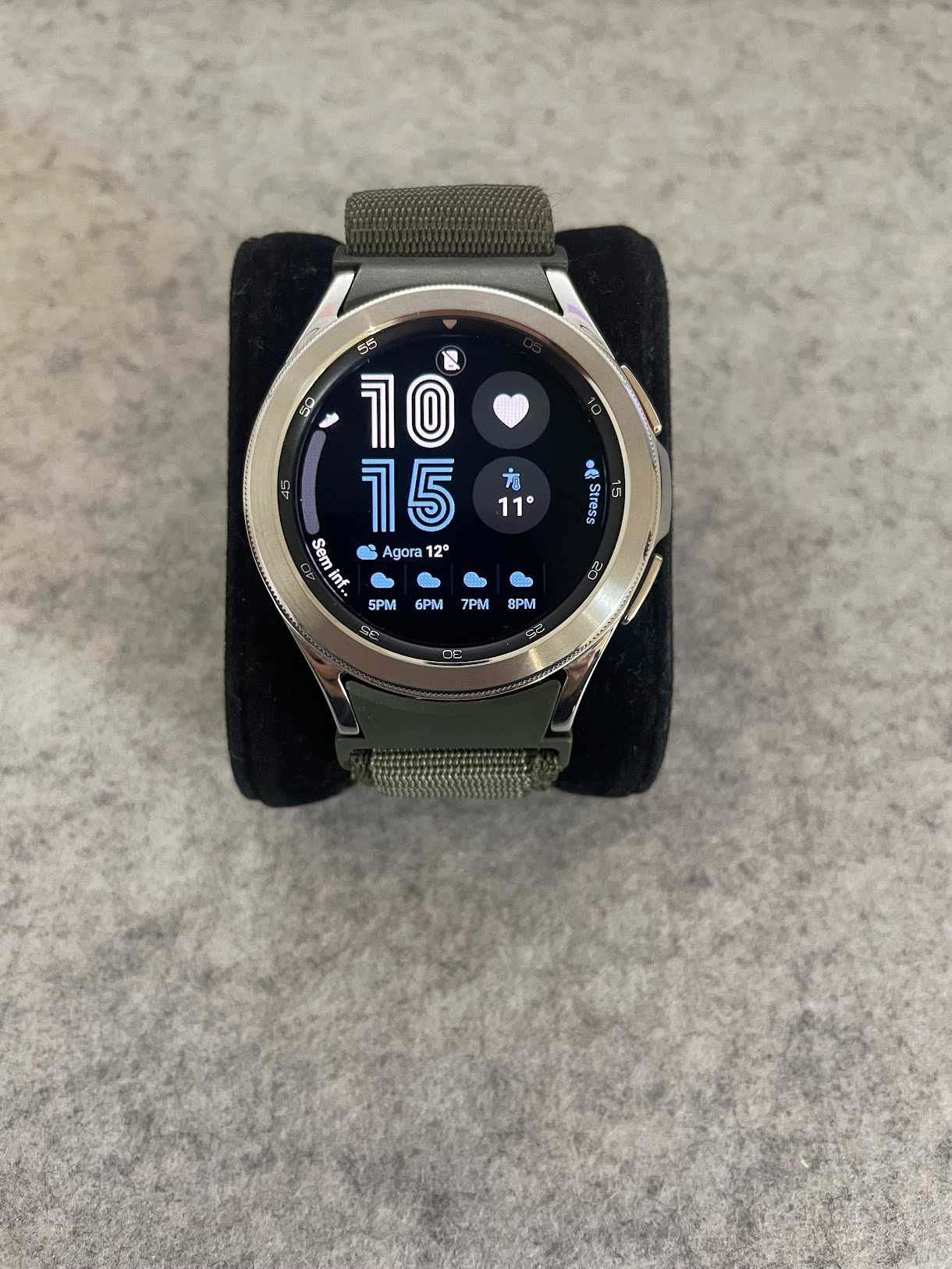 Smartwatch Samsung Galaxy Watch 4 classic LTE + Braceletes