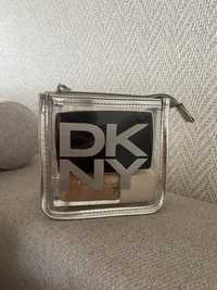 Косметичка DKNY