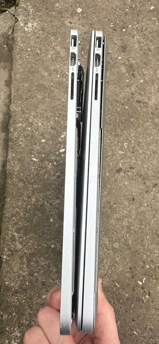 продам 2 макбука на запчастини А1398