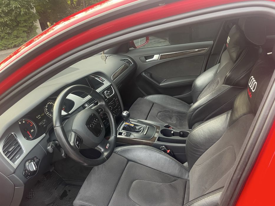 Продаю ауді а4 б8