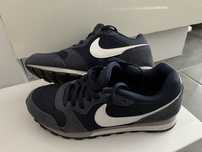 Nike MD Runner 2