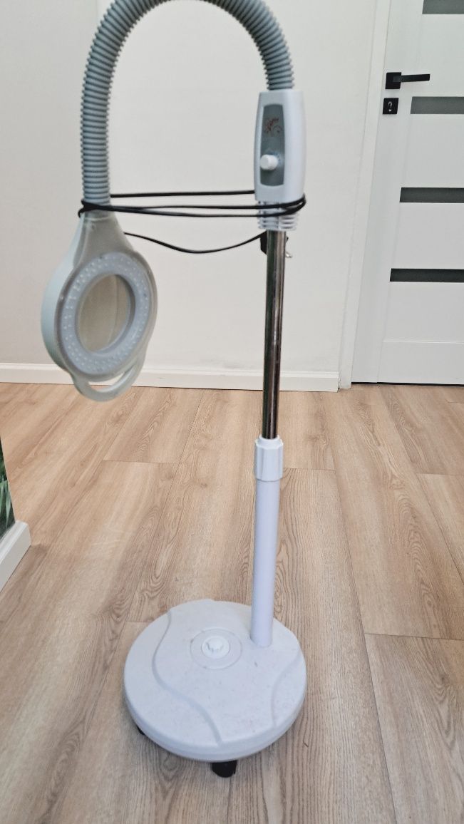 Lampa lupa led używana