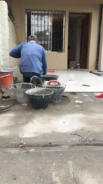 Плиточник плиточні роботи плитка вкладання плитки