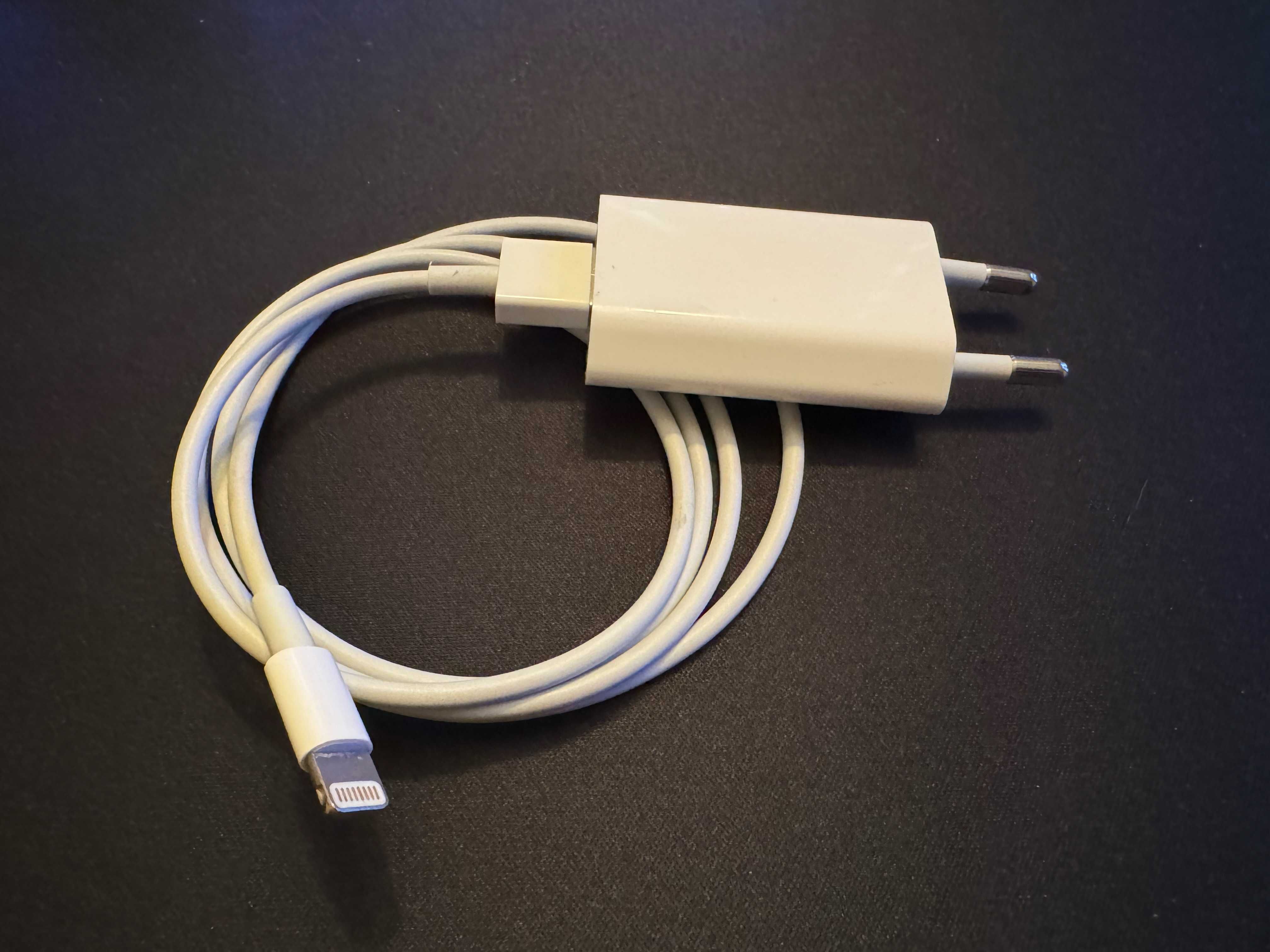 Carregador Apple USB e Lightning