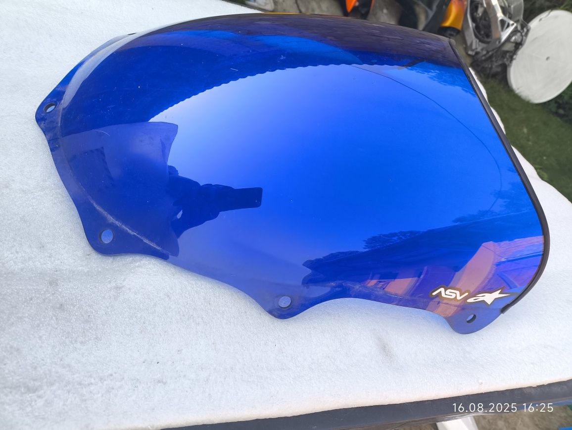 Suzuki GSX-R srad szyba