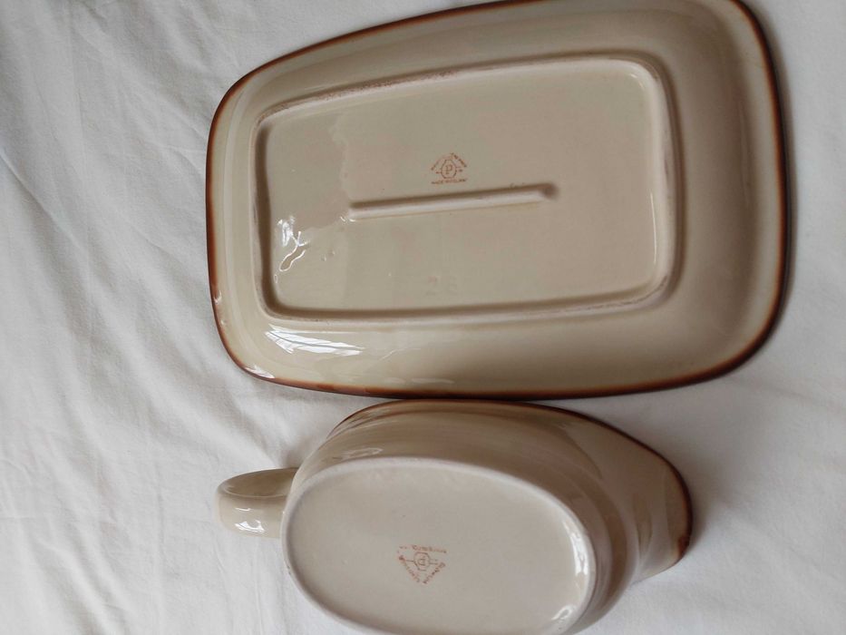 Komplet duży półpisek i sosierka PRUSZKÓW PRL