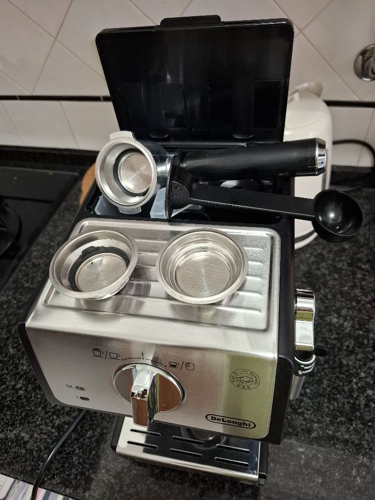 Máquina  de café  Delonghi