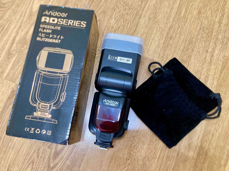 Фотоспалах універсальний Andoer AD-960II у ідеальному стані (вспышка)