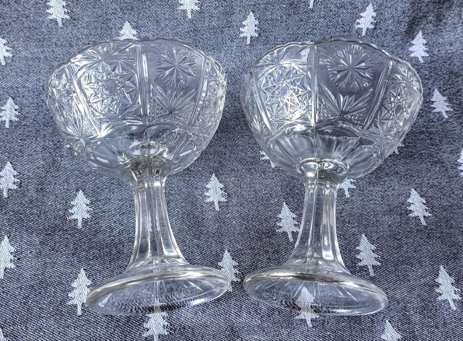 Старинная вазочка посуда стекло ваза 13см винтаж