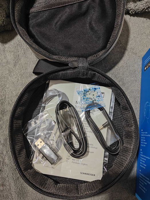 Auscultadores Sennheiser Momentum 3