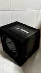 Subwoofer Alpine com amplificador