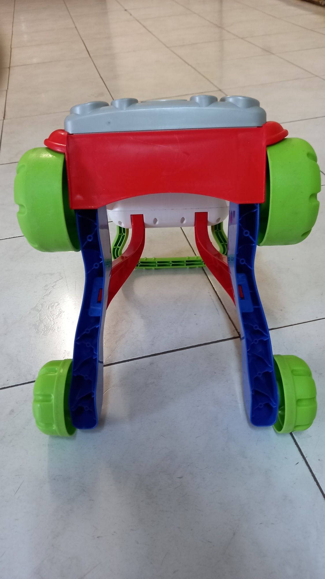 Andador / Brinquedo primeiros passos Chicco happy hippy 2 em 1