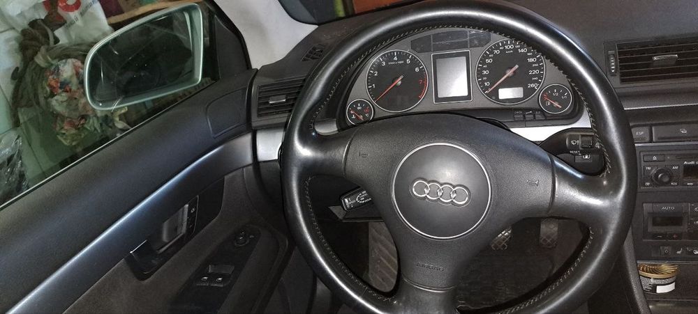 Audi A 4. Газ-бензин 1.8 T.