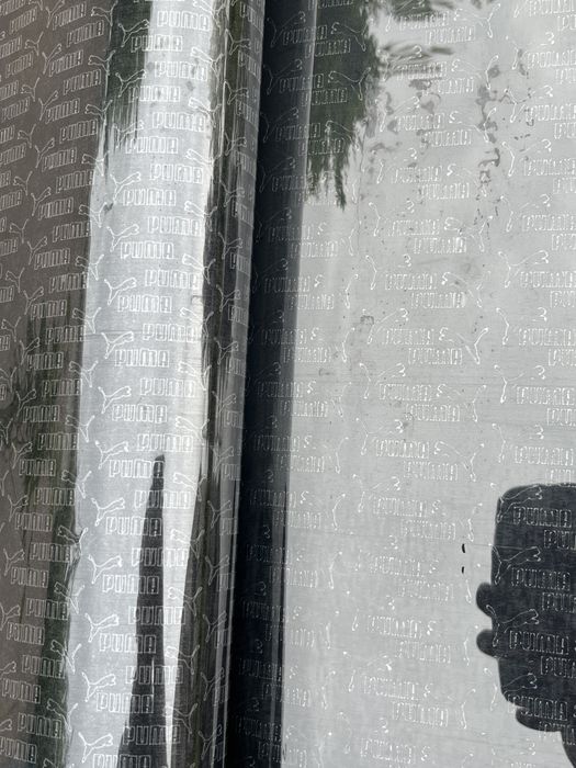 Брендові наліпки