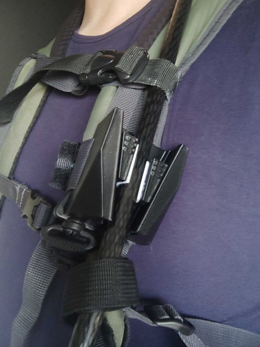 Suporte hands free para guarda-chuva