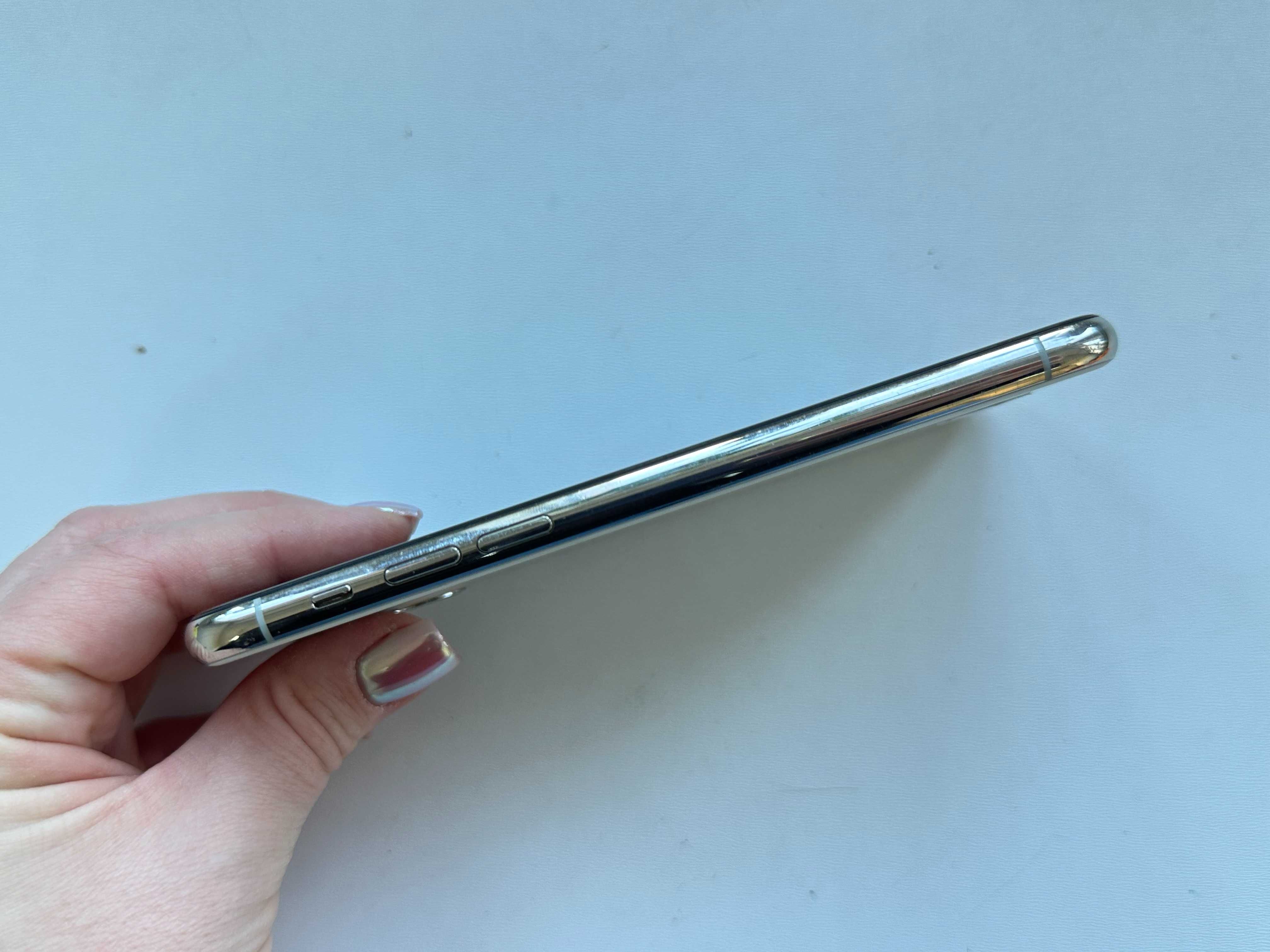 Apple Iphone 11 Pro 64Gb Silver Neverlock Оригінал!