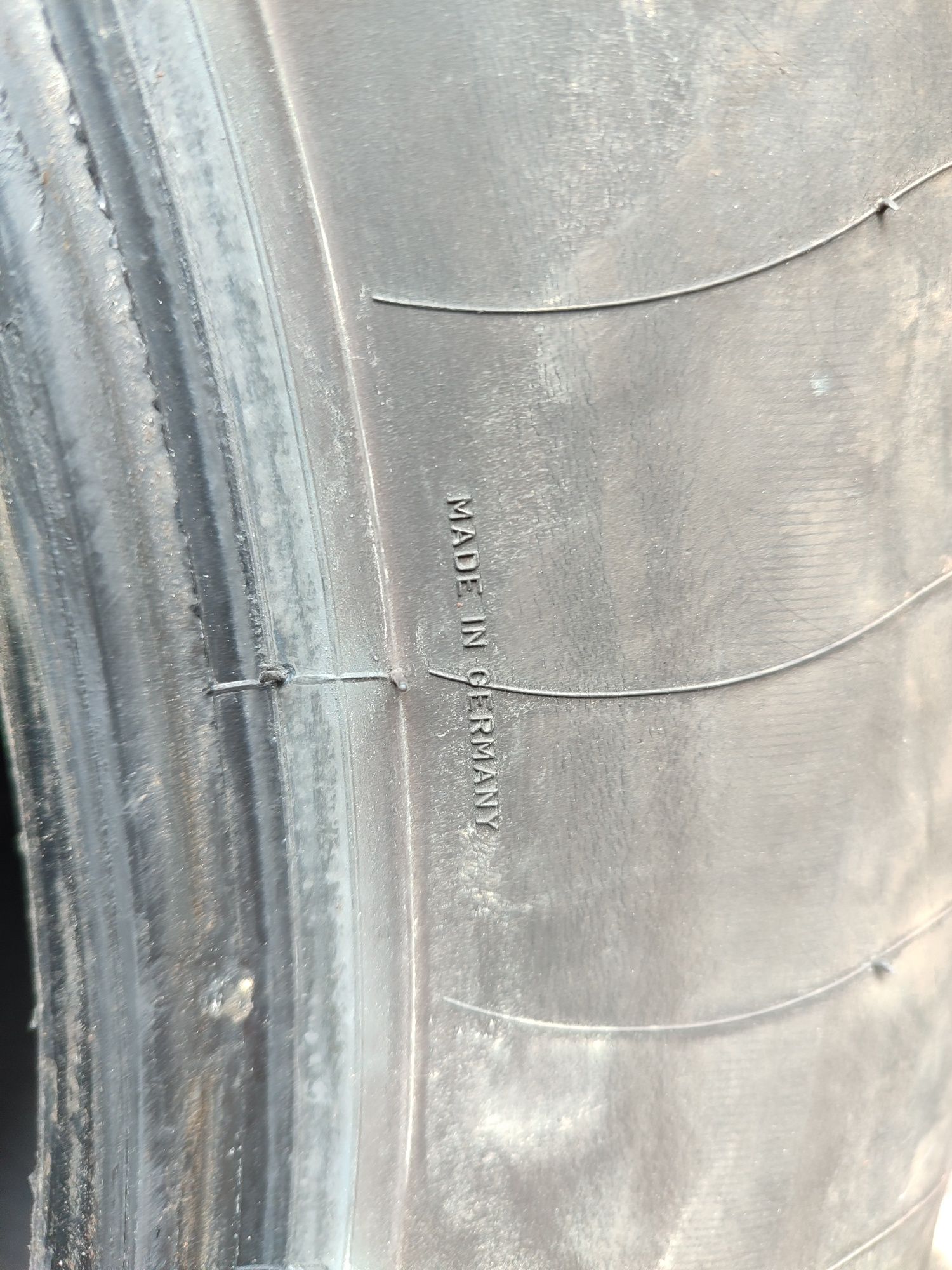 Шини Pirelli 2шт.225/60/16