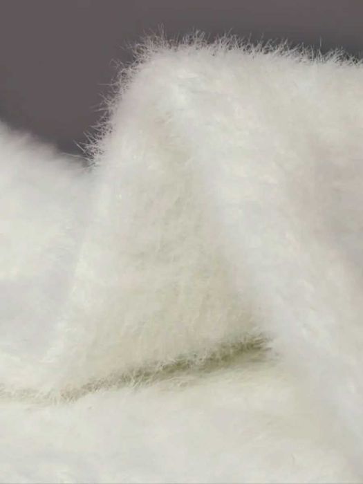 Пухнасті теплі білі гольфи з вовною