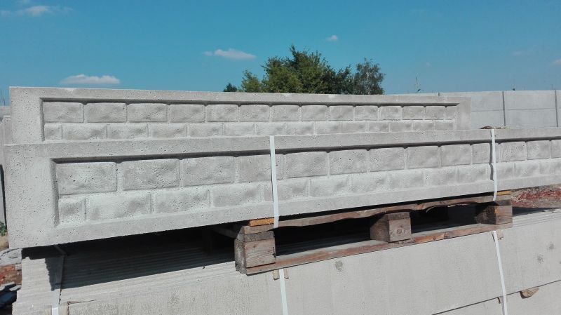 Podmurówka betonowa L 2,50, H 0,25