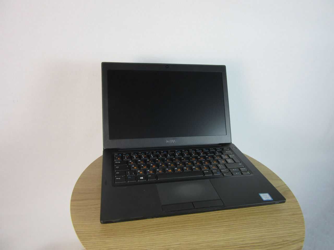 Dell Latitude E7280/Core i7 7600U/RAM 16GB/SSD 256gb