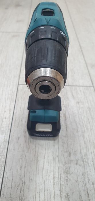 Акумуляторний шуруповерт Makita DF 333 D