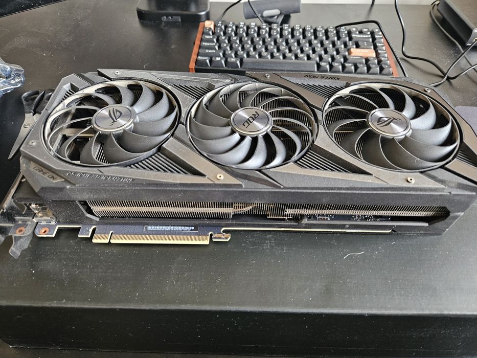 Geforce RTX 3070 Asus ROG Strix Gaming